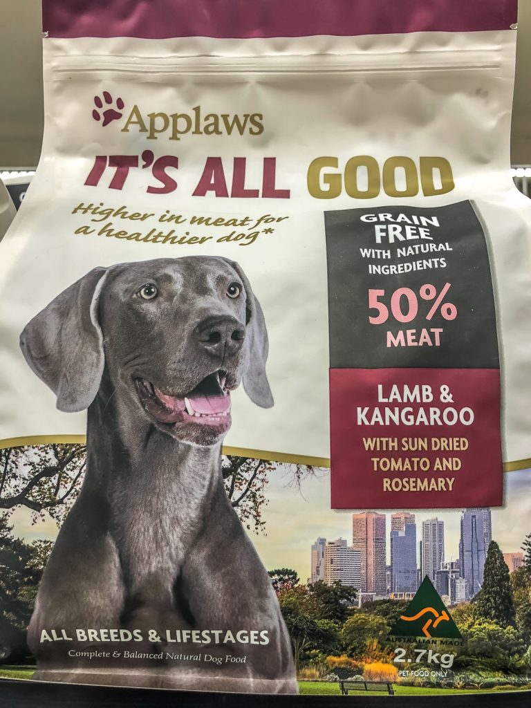 IMG_0136 Dog food with Kangaroo meat , only in Australia