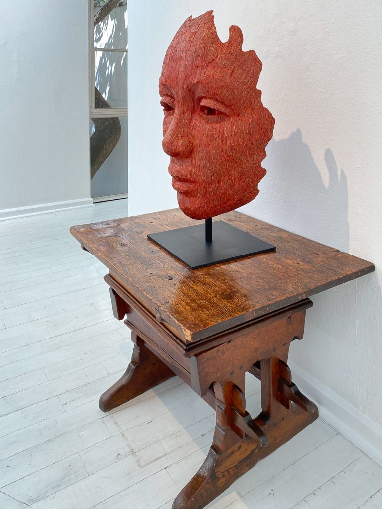IG-0725 face sculpture in rosebank gallery